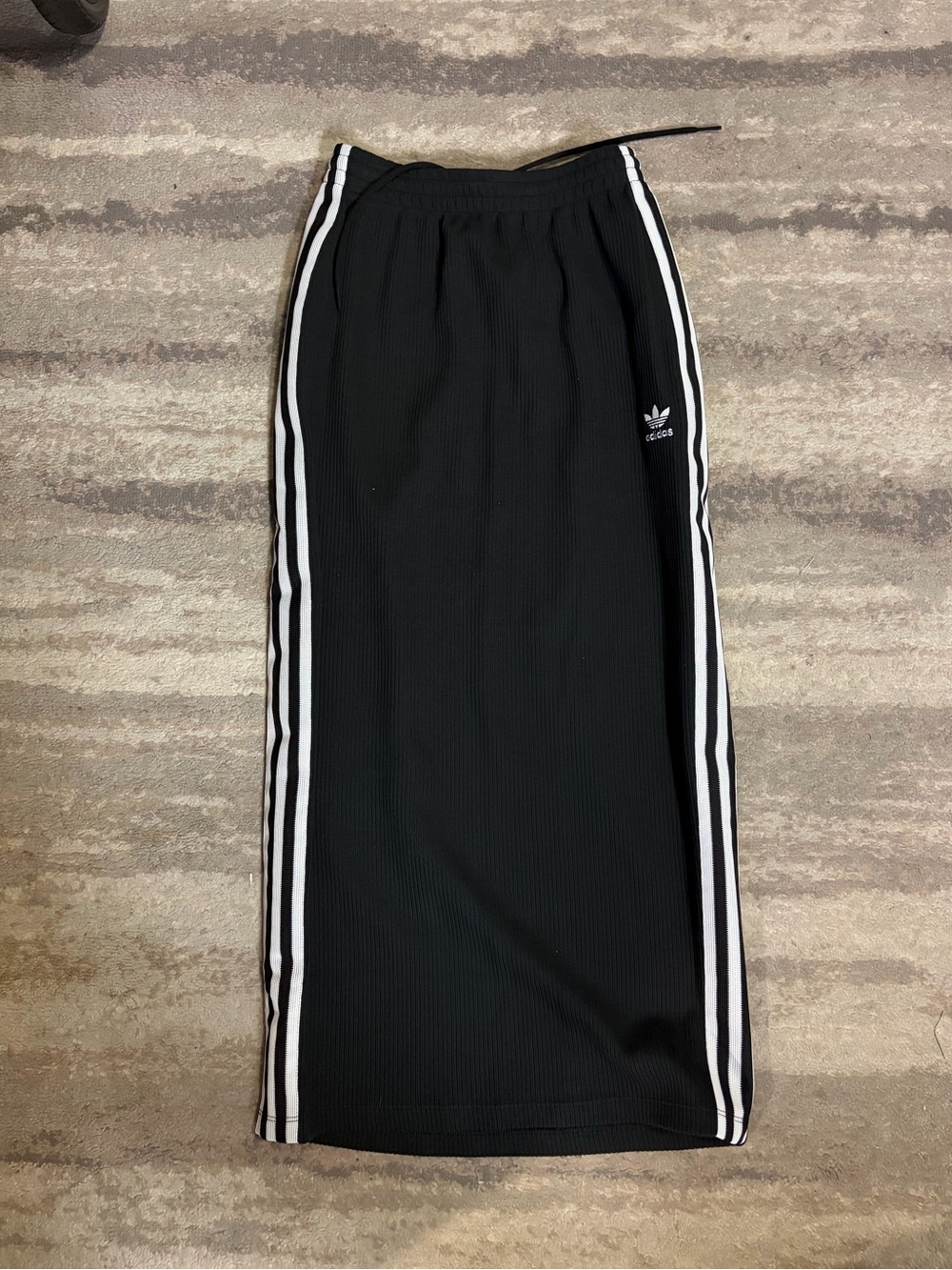 Adidas adicolor knit skirt 2XS